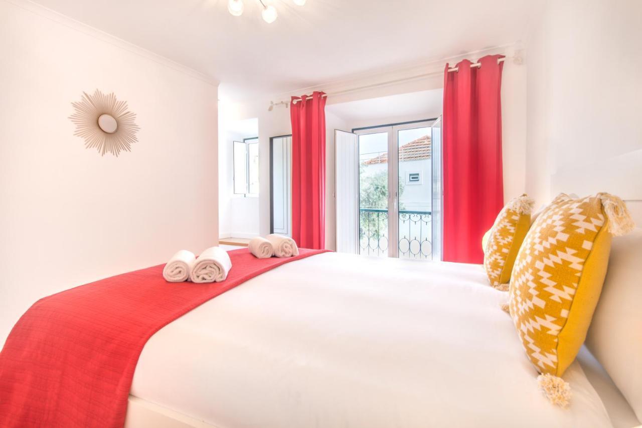 Alfama Lovely Duplex Lisbon Bagian luar foto